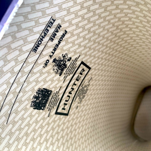 Womans size 5 HUNTER BOOTS - Picture 6 of 11